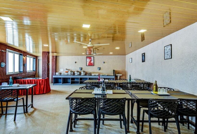 Отель Treebo Jp Cottage