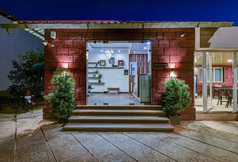 Отель Treebo Jp Cottage