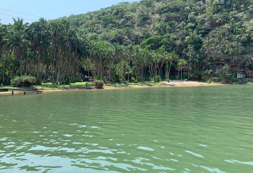 בית מלון כפרי Umtamvuna River Lodge