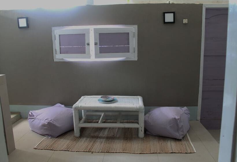 ペンション Cahaya Home