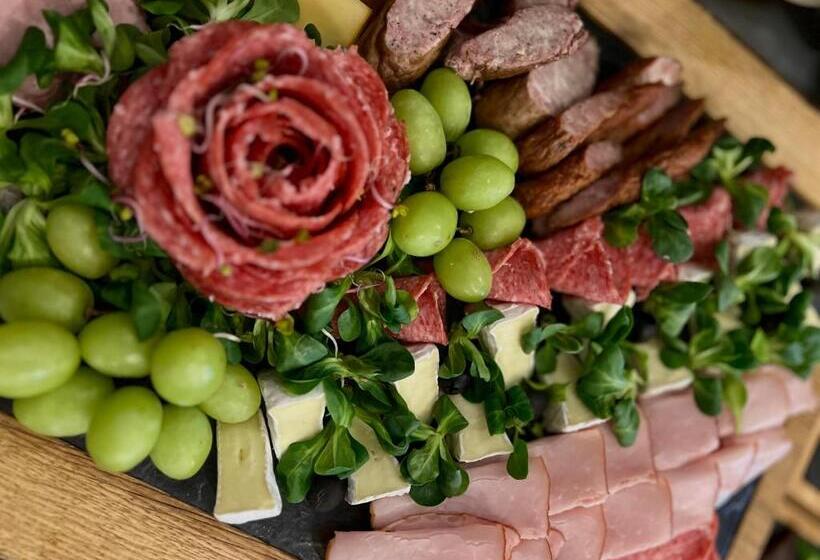 بنسيون Dworek Myśliwski Hubert świetna Lokalizacja 50m Od Term Bania