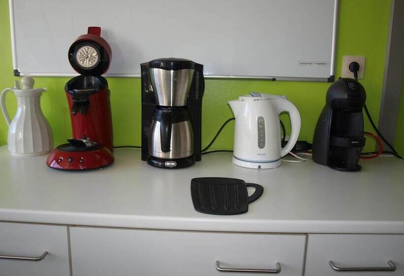 Пансион Flanders Fields Cottage Beveren