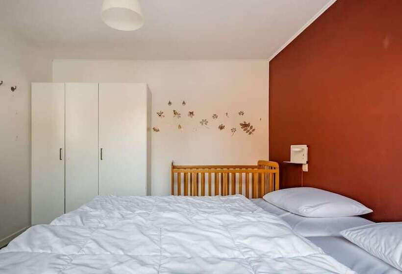 Пансион Flanders Fields Cottage Beveren