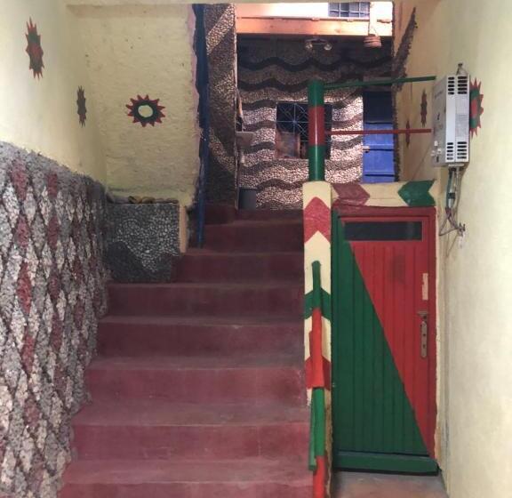 بنسيون Gite La Belle Vue Timichi