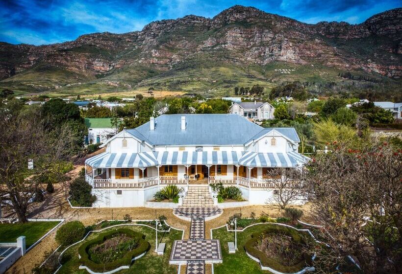 펜션 Merindol Manor