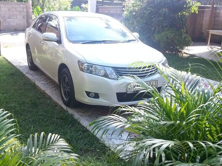 Пансион Nishan Surf Inn