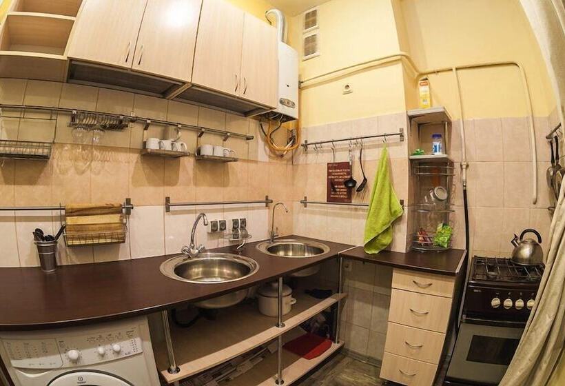 펜션 Old Flat Guest House On Ligovskiy