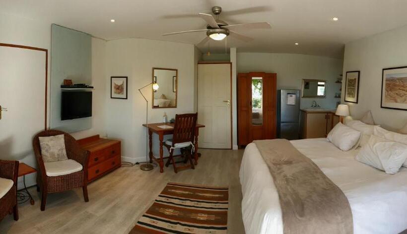 پانسیون Panorama Guest House