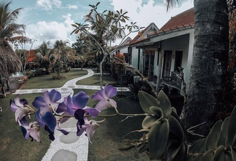 ペンション Uluwatu Breeze Village