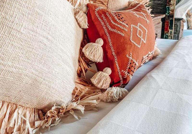 ペンション Uluwatu Breeze Village