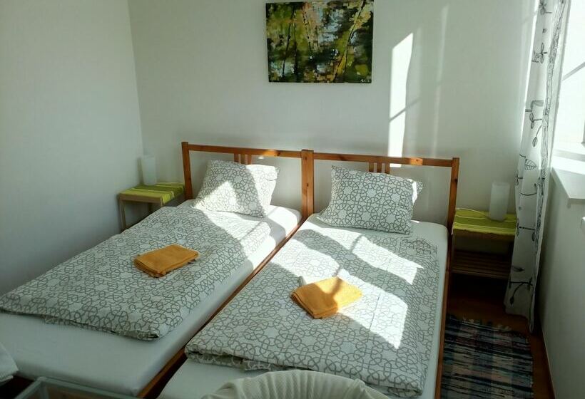 Пансион Urban Center