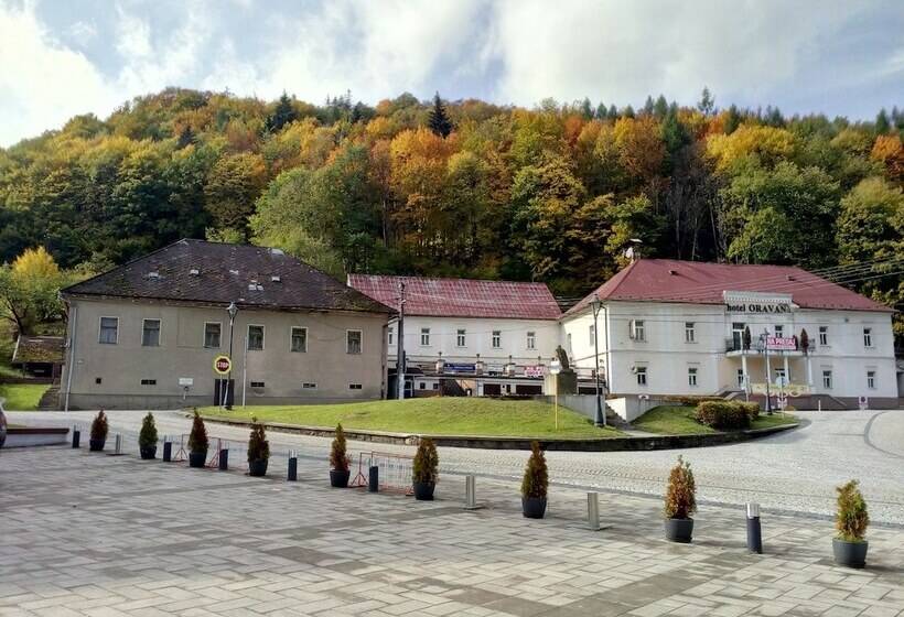 Пансион Urban Center