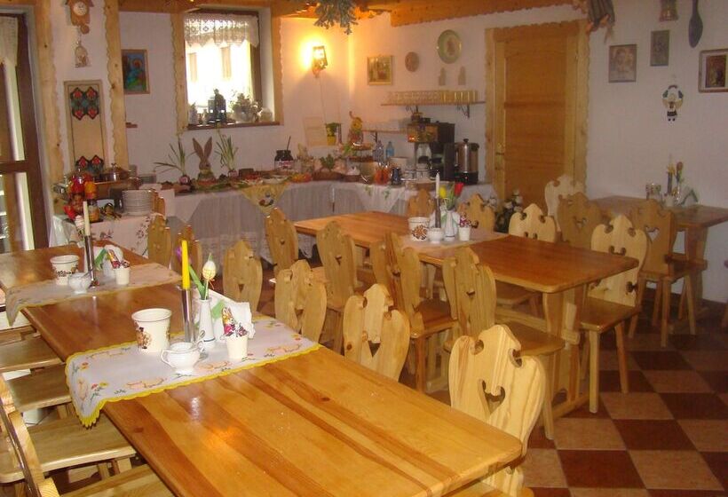 پانسیون Willa Pod Banderą