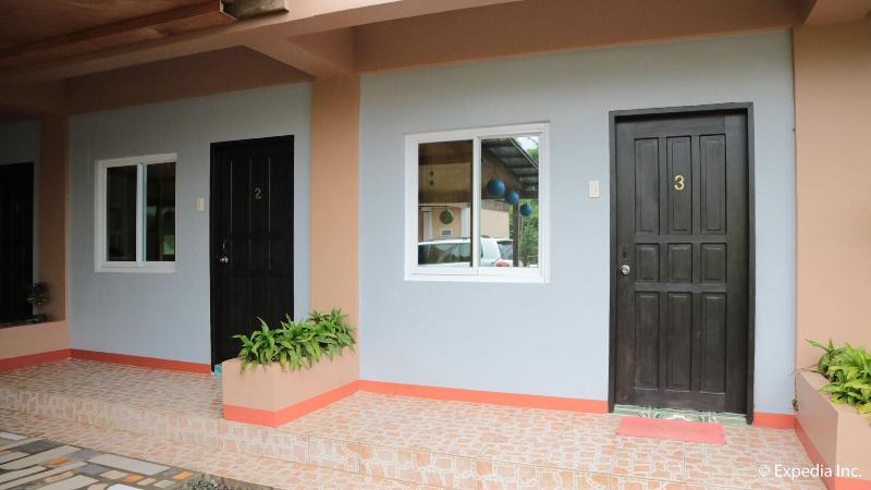 پانسیون Zeah's Inn