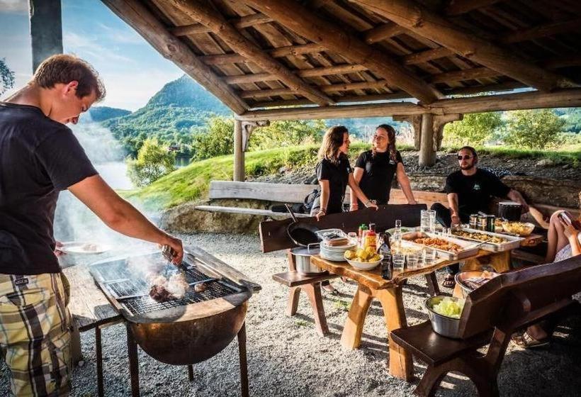 Pulpit Rock Hostel Vaulali