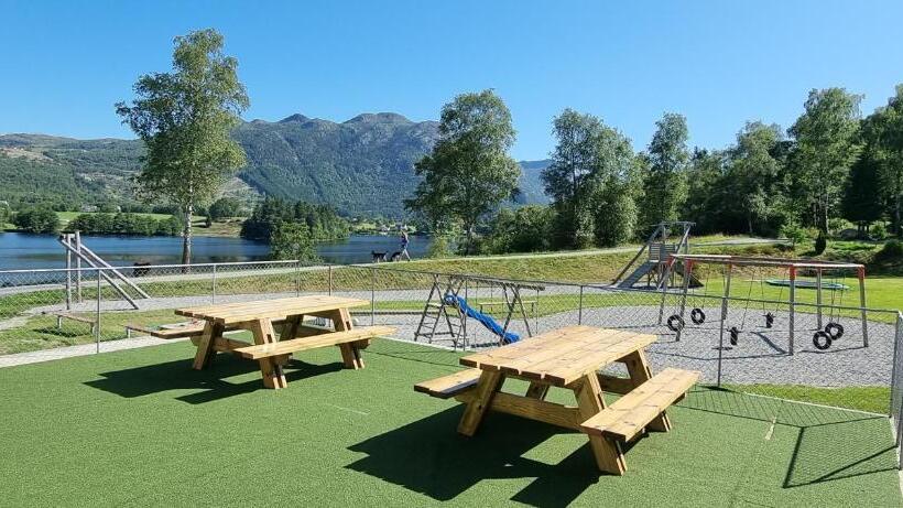 Pulpit Rock Hostel Vaulali