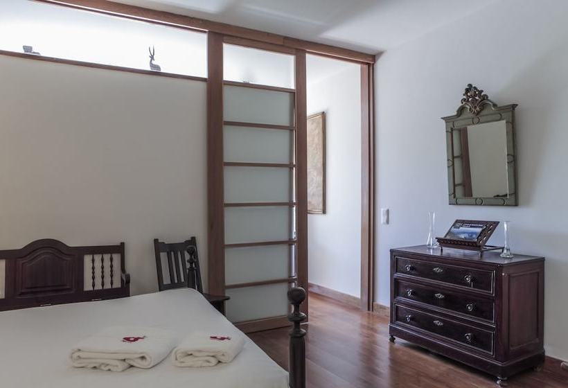 Rent4rest Estoril Beachfront Apartments