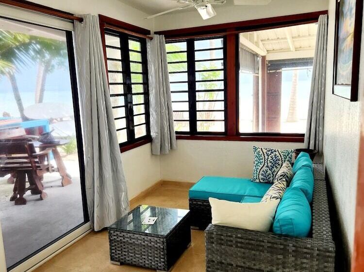 אתר נופש Maya Beach