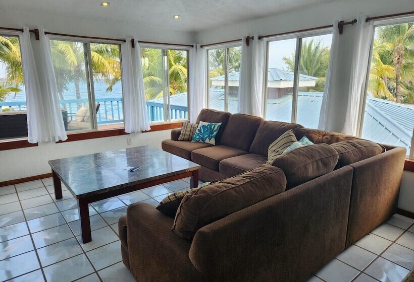 אתר נופש Maya Beach