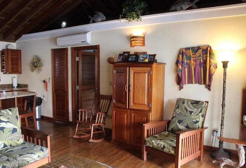 אתר נופש Maya Beach