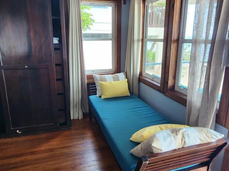 אתר נופש Maya Beach