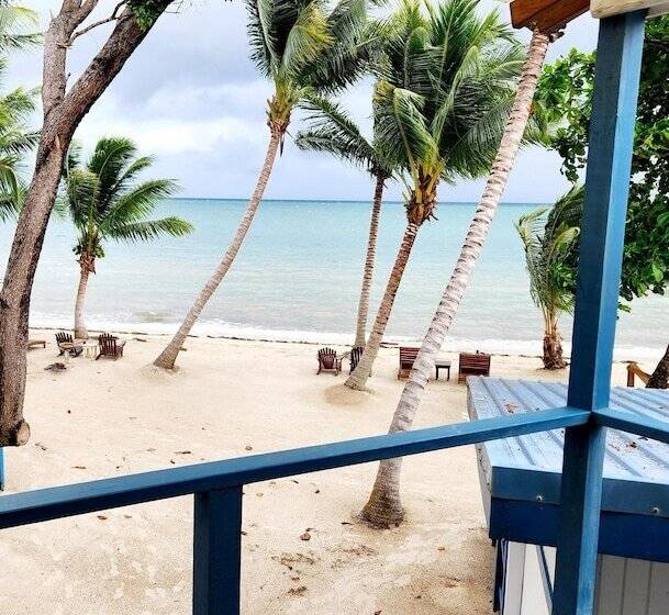 אתר נופש Maya Beach