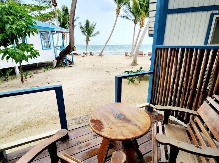 אתר נופש Maya Beach