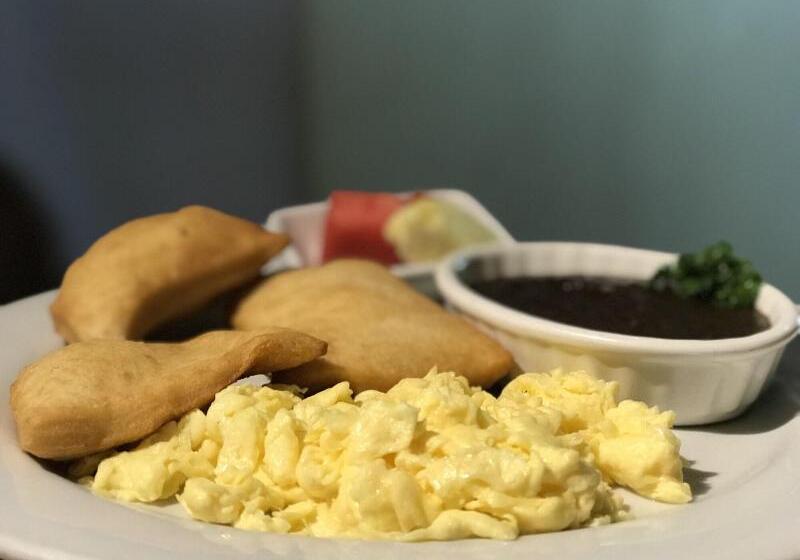 אתר נופש Maya Beach