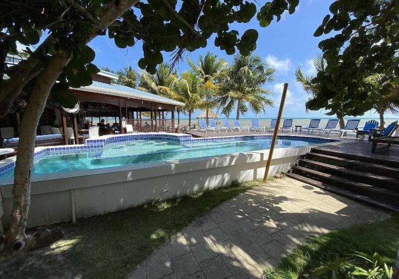 אתר נופש Maya Beach