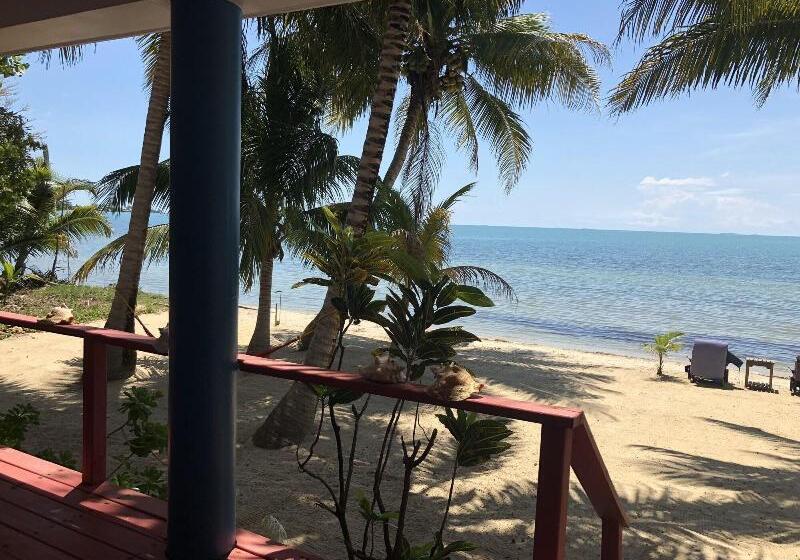 אתר נופש Maya Beach