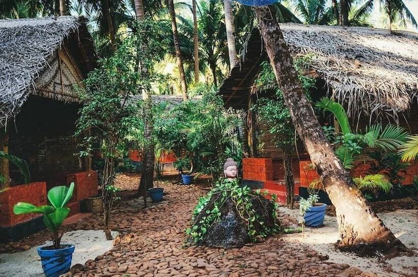 אתר נופש Palm Trees Ayurvedic Heritage