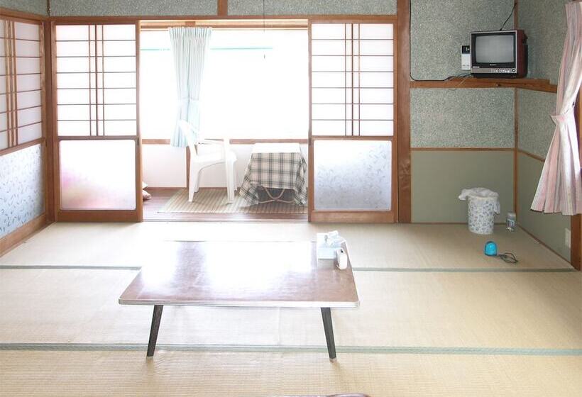 旅館 Showa Minshuku Ryujinsou