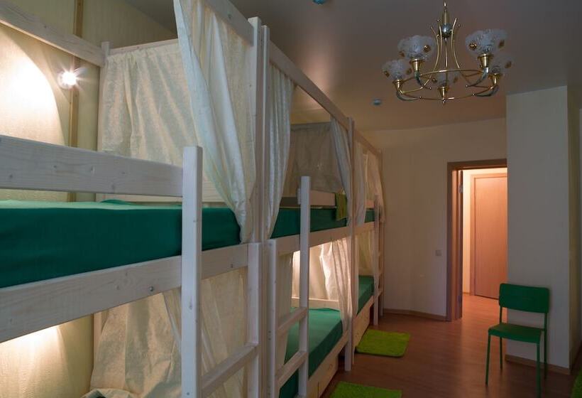 Voskresenskii Hostel