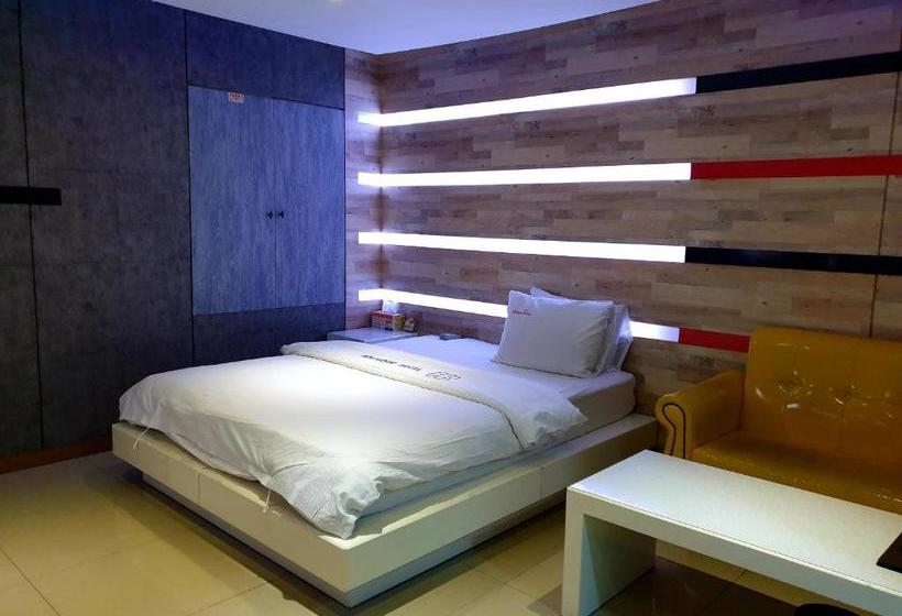 בית מלון כפרי Wawa