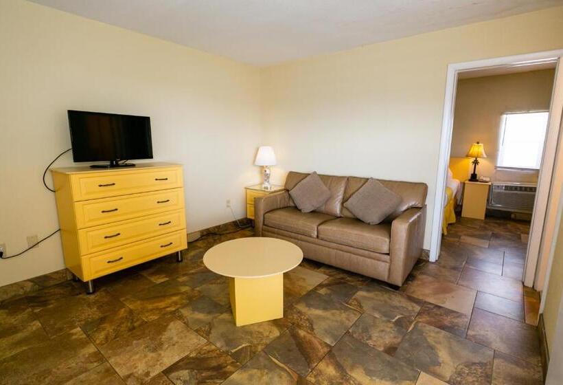 American Safari Motel