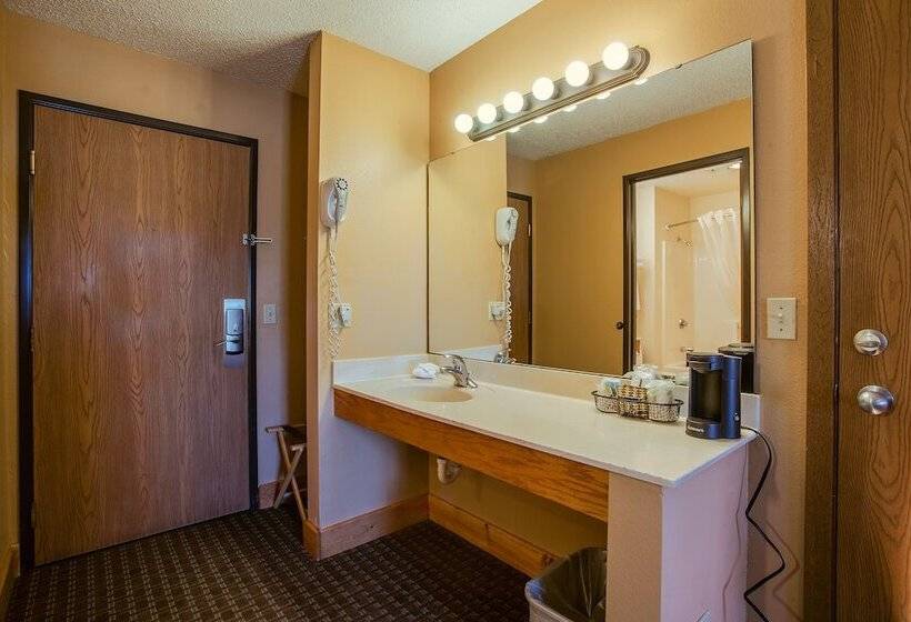 酒店 Natura Treescape Resort