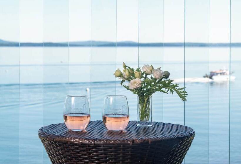 Atlantic Oceanside Hotel & Conference Center