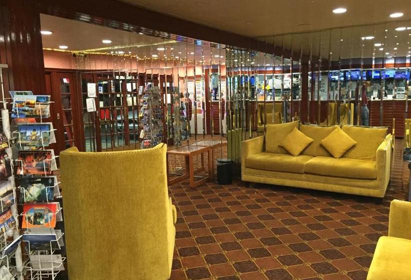 ホテル Los Angeles Backpackers Paradise Hostel