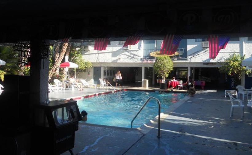 ホテル Los Angeles Backpackers Paradise Hostel