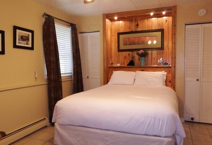 Bad Rock Bed And Breakfast Inn