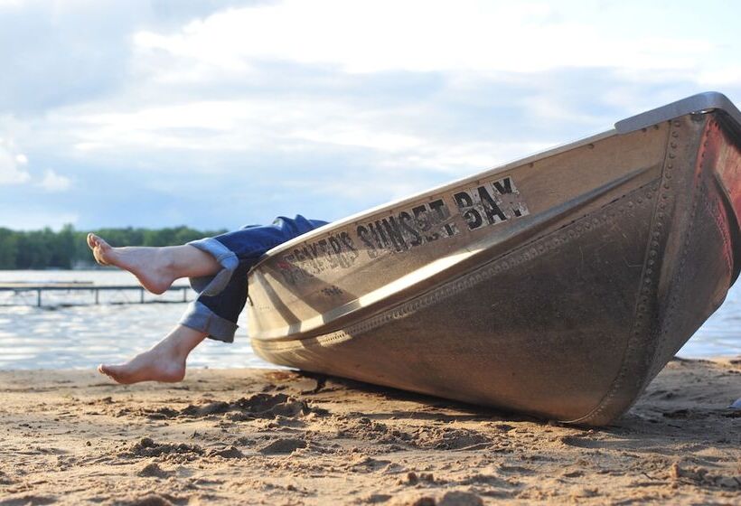 Bakers Sunset Bay Resort