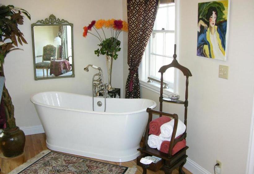 住宿加早餐 Barretta Gardens Inn