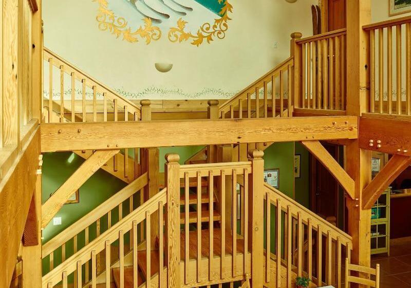 مبيت وإفطار The Alpine House