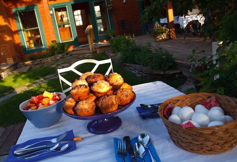 مبيت وإفطار The Alpine House