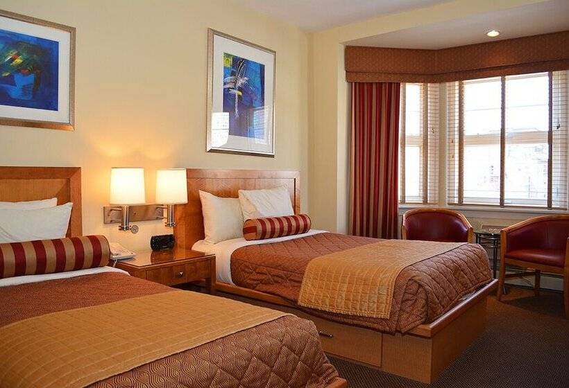 Отель Alexander Inn