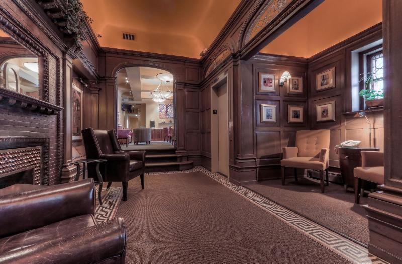 Отель Alexander Inn