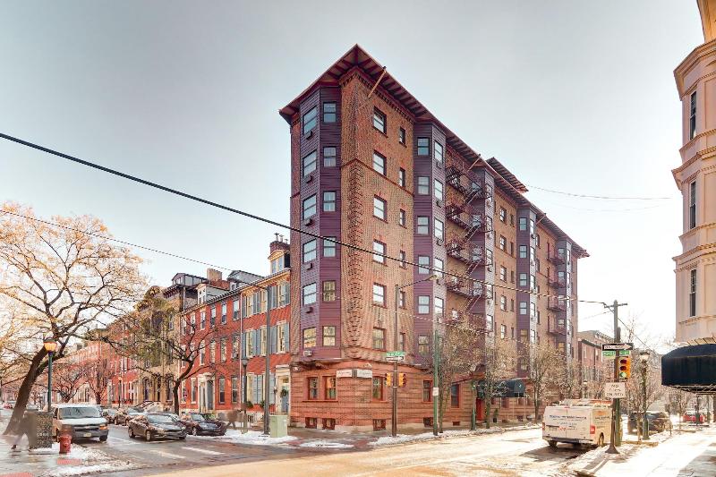 Отель Alexander Inn