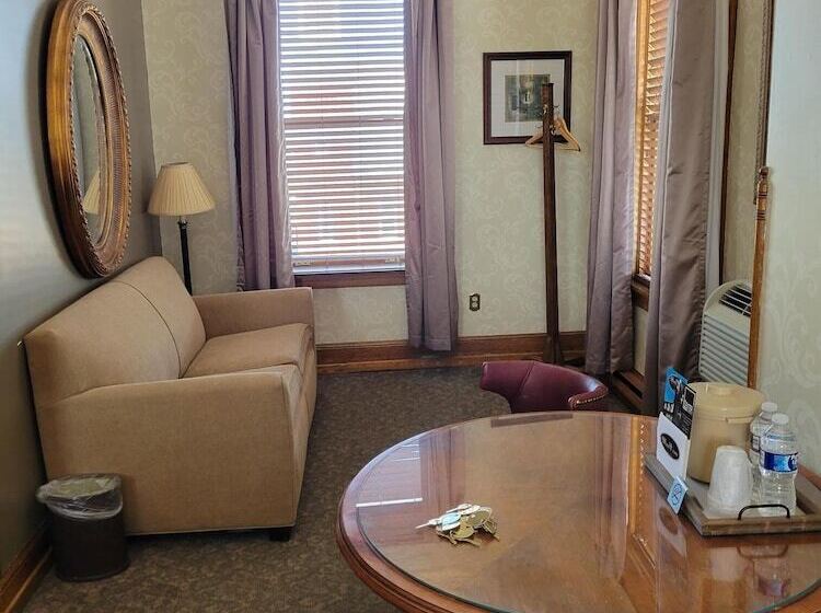 호텔 Altland House Inn & Suites