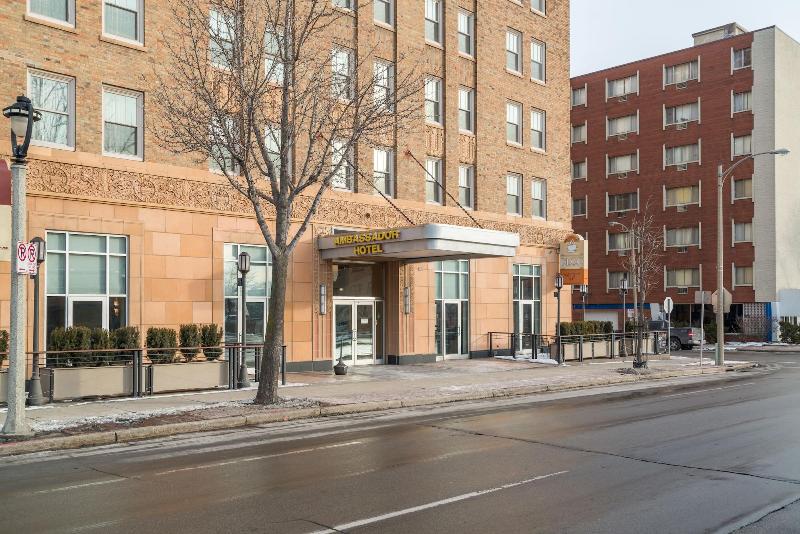 Ambassador Hotel Milwaukee, Trademark Collection By Wyndham