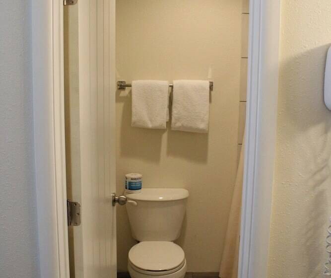 فندق American Travel Inn